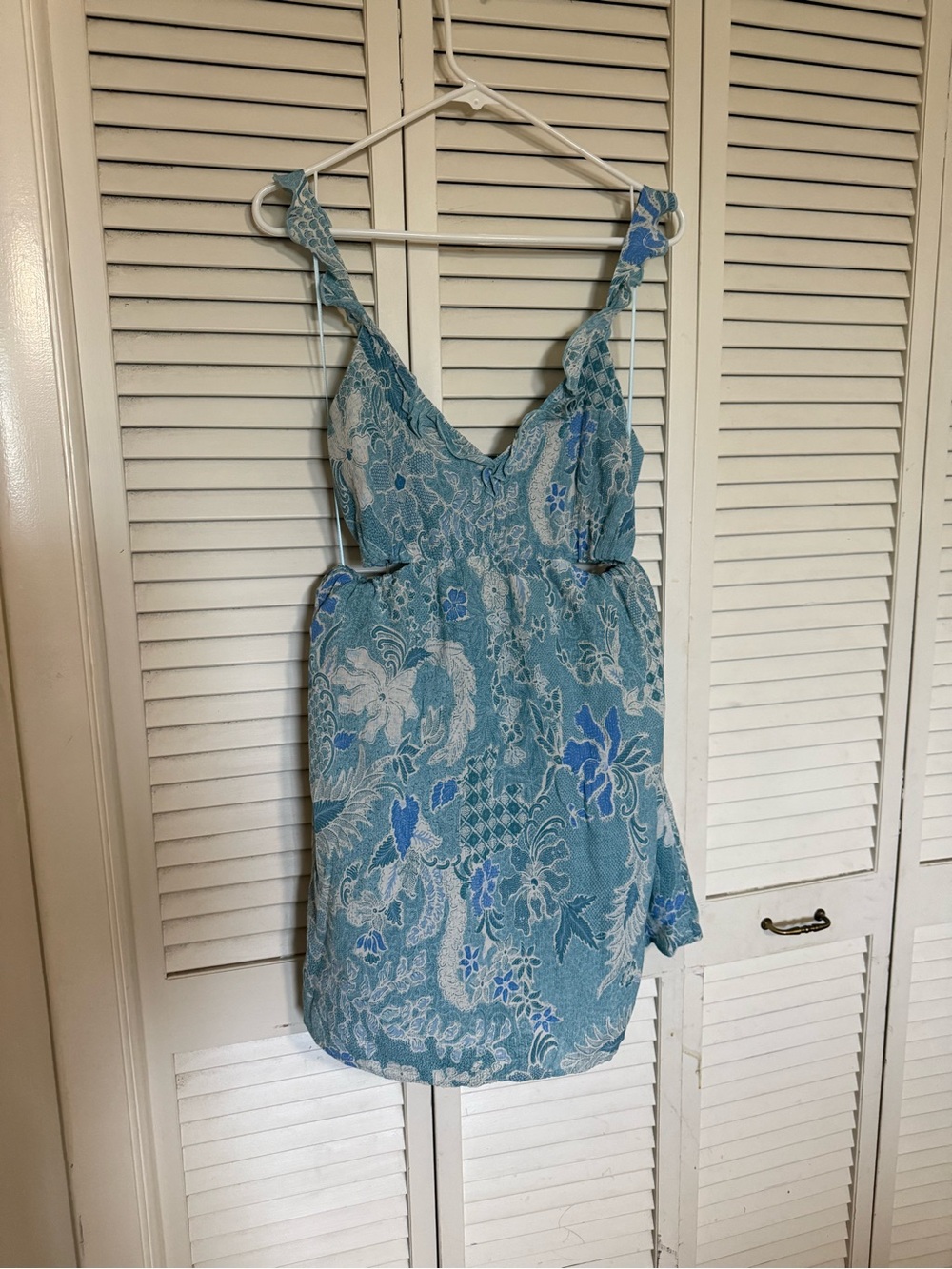 Abercrombie & Fitch Light Blue Floral Dress